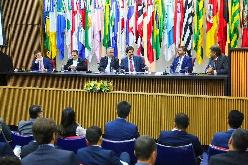 Mesa del II Encontro Técnico Nacional sobre Combate à Manipulação de Resultados Esportivos, Brasília, abril de 2026